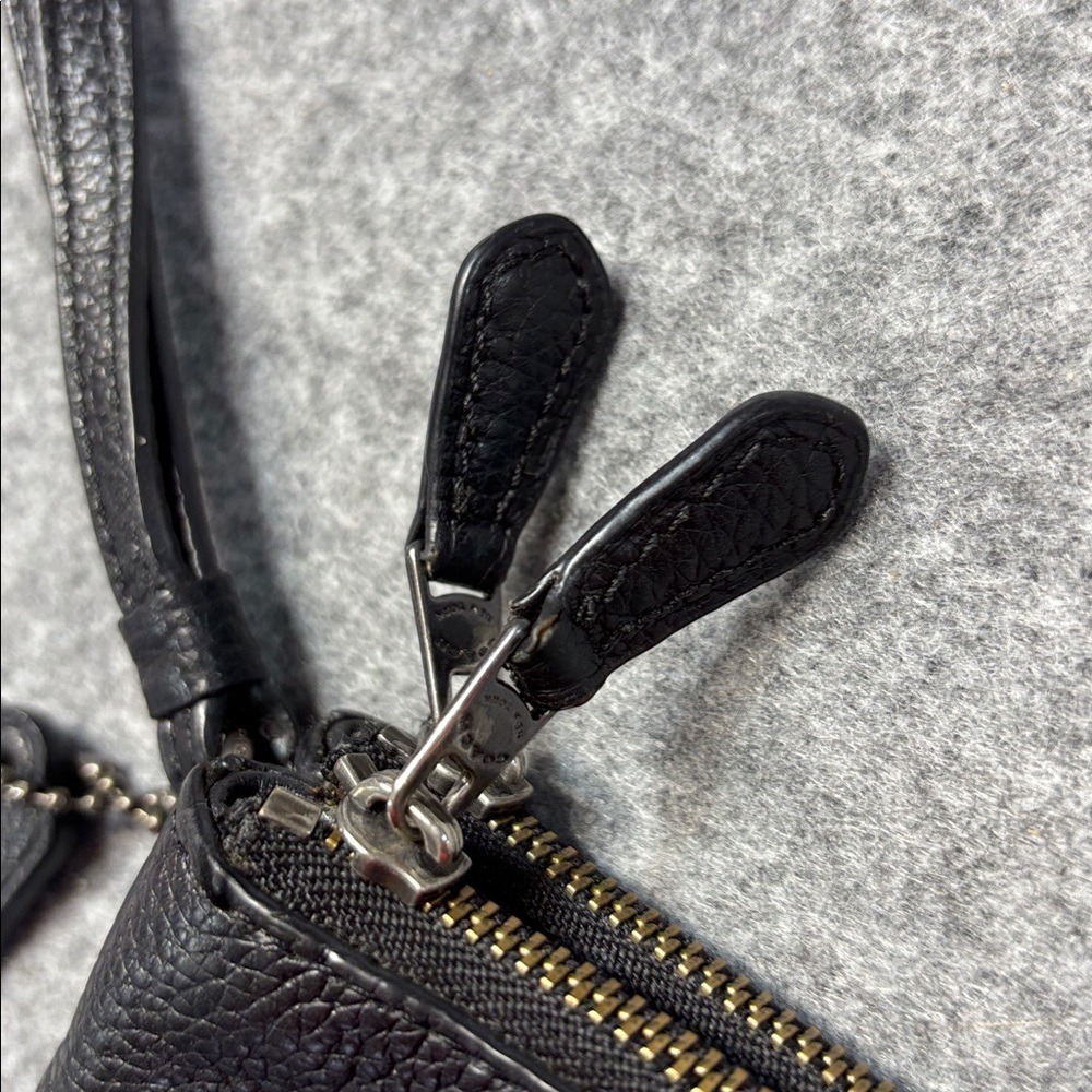 Coach Black Pebbled Leather Lacquer Rivets Double
Zip Pebble Leather wristlet - Picture 4 of 14